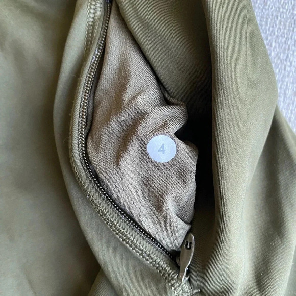 Lululemon Jacket Women’s 4 First Mile 1/2 Zip
Military Green - Picture 6 of 10